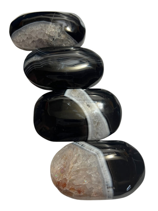 Black Agate Palm Stone